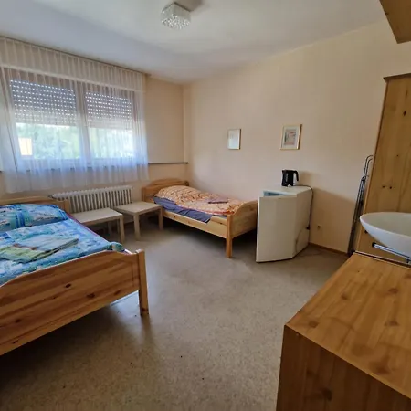 Für Monteure Niederzissen