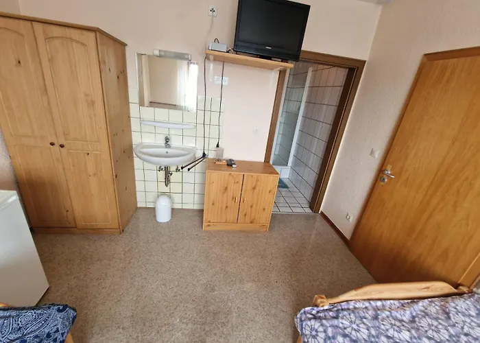 Fuer Monteure 3* Niederzissen